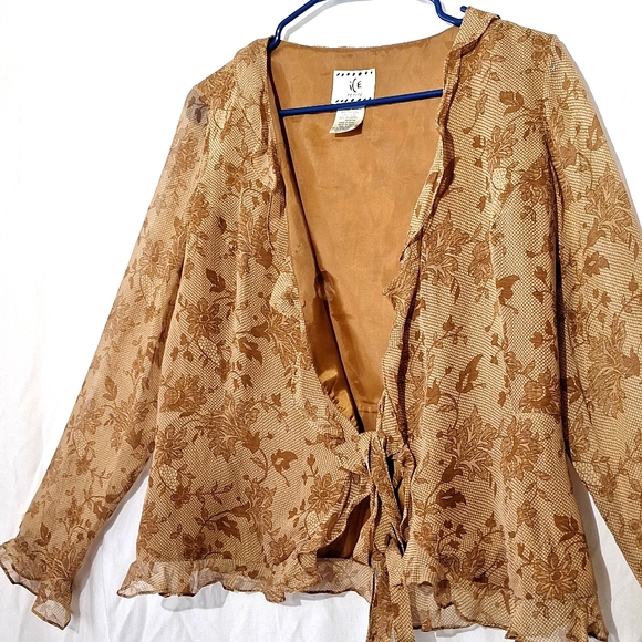 3/$20-Silk Boho Floral Blouse, Gold, Ruffles, Long Sleeves, ICE brand - Picture 8 of 13